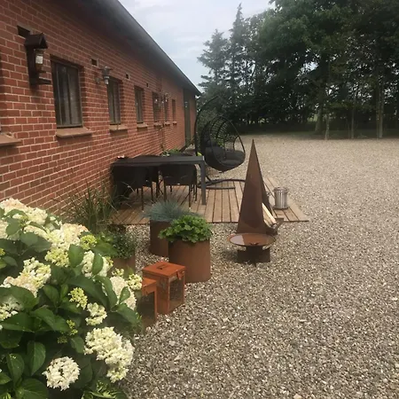 Ny Roesgaard Лемвиг